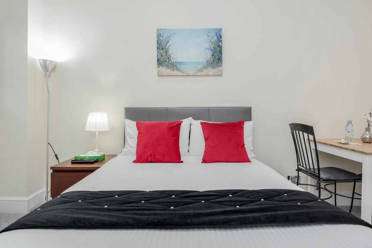 Oxford Street Homestay ロンドン エクステリア 写真