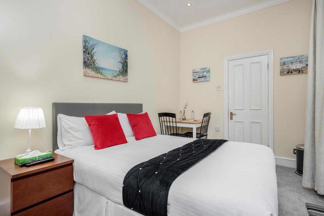 Oxford Street Homestay ロンドン エクステリア 写真