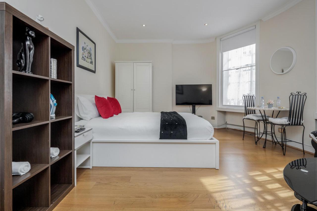 Oxford Street Homestay ロンドン エクステリア 写真