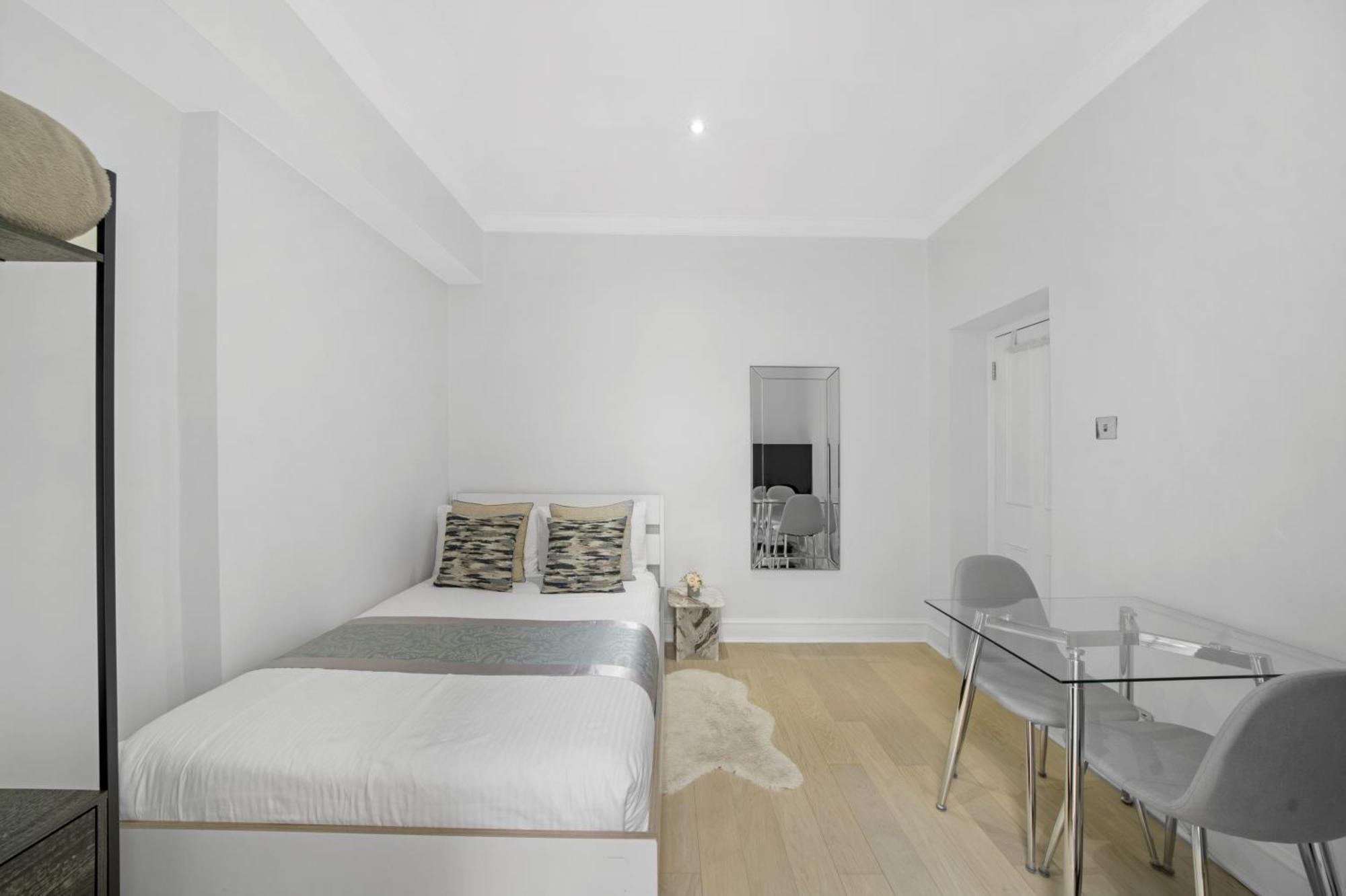 Oxford Street Homestay ロンドン エクステリア 写真