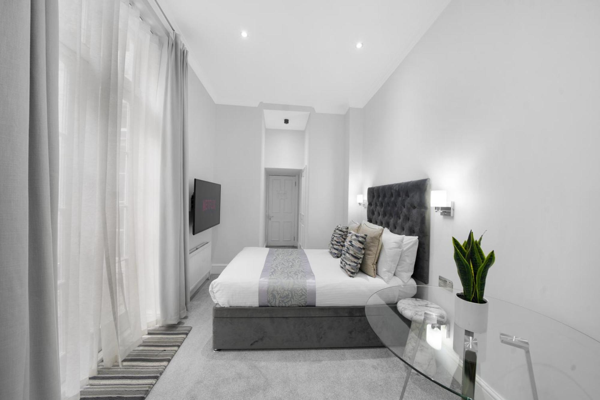 Oxford Street Homestay ロンドン エクステリア 写真